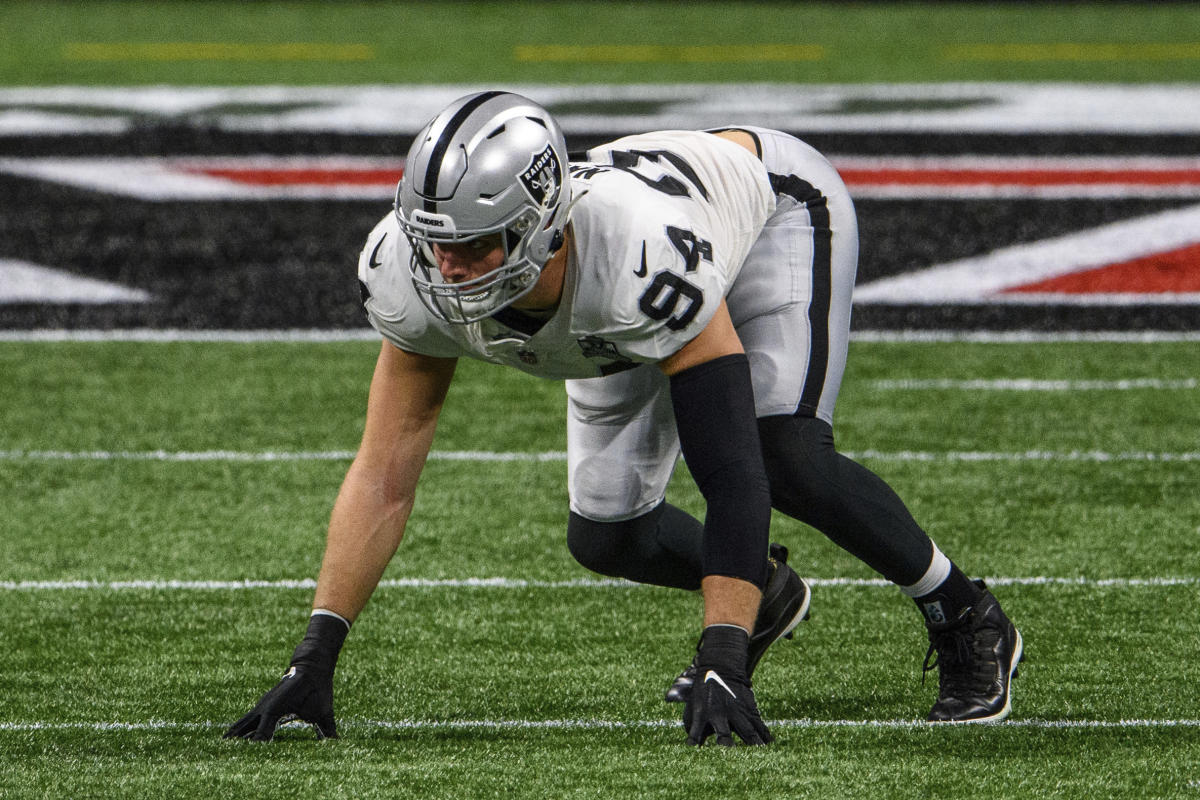 Raiders, NFL, players react to Carl Nassib announcing he's gay