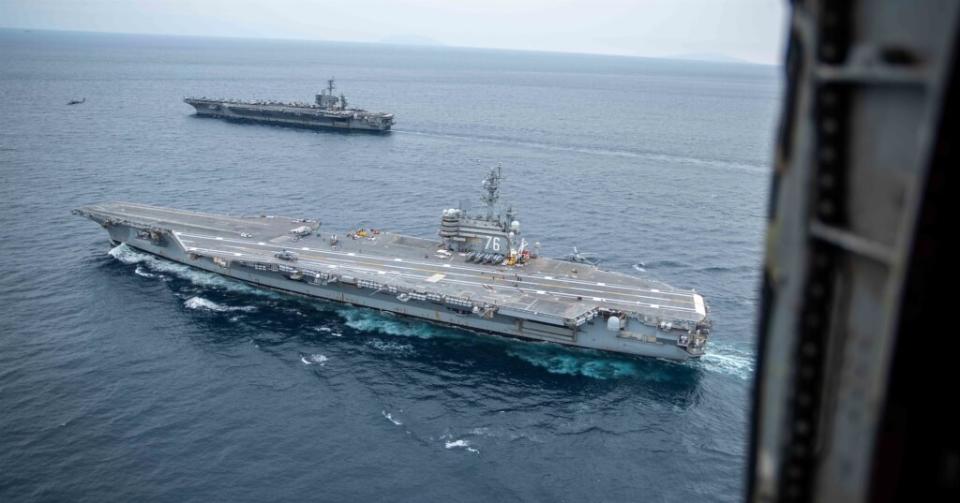 美國海軍表示，「雷根號」打擊群13日在南海執行安全任務。圖為美國航空母艦雷根號。   圖：翻攝ussronaldreagan臉書