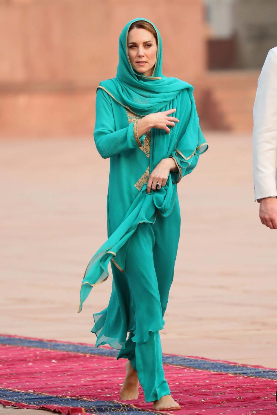 The Duchess of Cambridge at the Badshahi Mosque in Lahore (Getty Images)