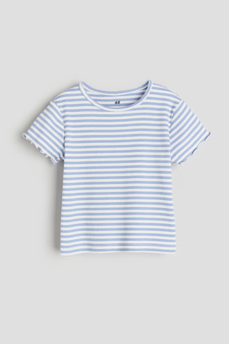 Best Sustainable Clothing for Kids That's Easy On Wallet & The Planet