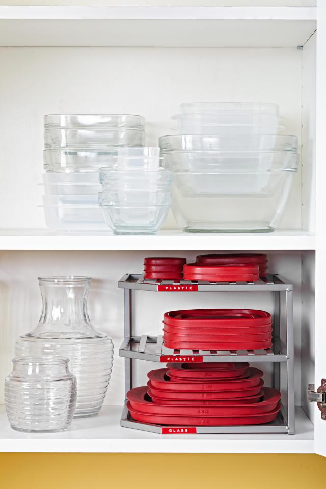 10 Genius Solutions for Organizing Food Storage Containers  Kitchen storage  hacks, Home organization, Kitchen storage organization