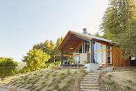 <p>Here, a pair of Napa Valley homeowners enhanced their wine-country facade with the warmest welcome—florals dotting the modern brick front steps. </p><p><strong><a href="https://www.countryliving.com/gardening/g3280/flower-pictures/" rel="nofollow noopener" target="_blank" data-ylk="slk:Read more about great garden flowers;elm:context_link;itc:0;sec:content-canvas" class="link ">Read more about great garden flowers</a>.</strong></p><p><a class="link " href="https://www.amazon.com/s?k=flower+food&i=lawngarden&ref=nb_sb_noss_2&tag=syn-yahoo-20&ascsubtag=%5Bartid%7C10050.g.1432%5Bsrc%7Cyahoo-us" rel="nofollow noopener" target="_blank" data-ylk="slk:SHOP FLOWER FOOD;elm:context_link;itc:0;sec:content-canvas">SHOP FLOWER FOOD</a></p>