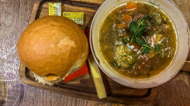 Lamb cawl with bread