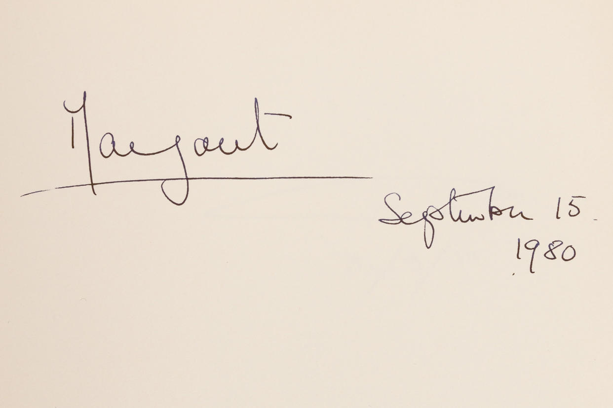 Signature of Margaret Thatcher