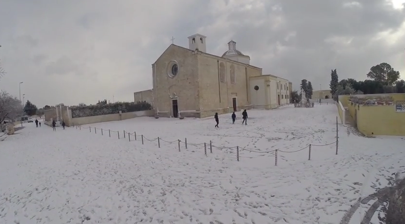 Snow in southern Italy. Photo: YouTube Saems Leece