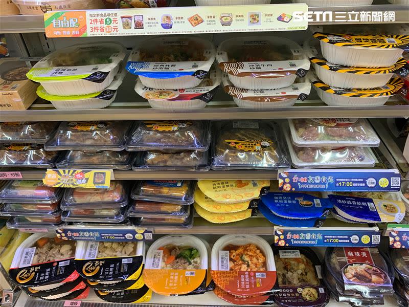近日燒肉專賣店「燒丼株式會社」陸續與全家便利超商推出多款聯名美食。（圖／讀者提供）