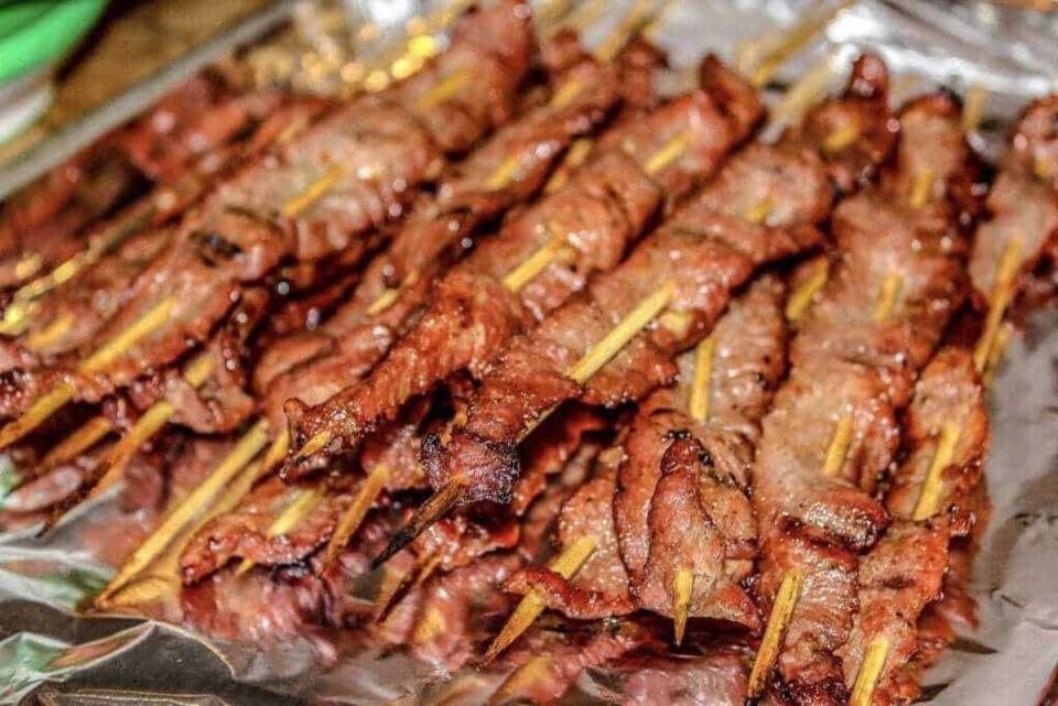 <p>Smoked Meat Sunday</p><p><strong>Get the recipe: <a href="https://www.smokedmeatsunday.com/smoked-skirt-steak-skewers-2" rel="nofollow noopener" target="_blank" data-ylk="slk:Smoked Skirt Steak Skewers;elm:context_link;itc:0;sec:content-canvas" class="link ">Smoked Skirt Steak Skewers</a></strong></p>
