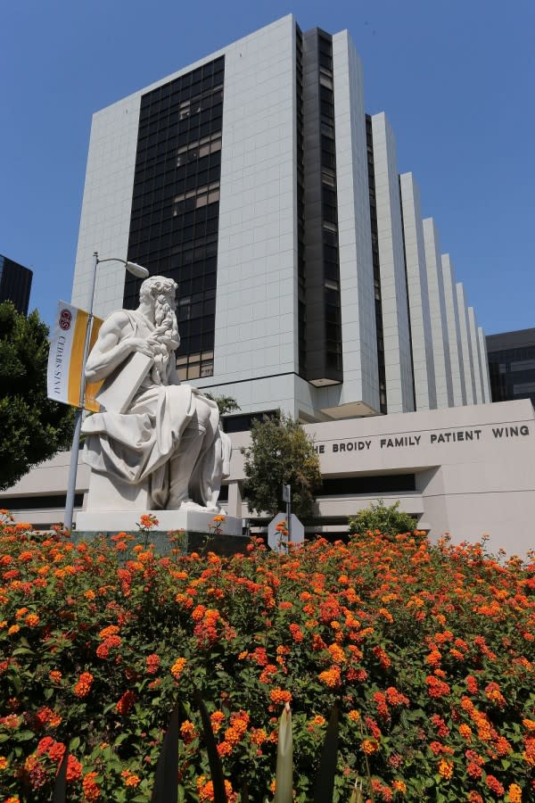 Conoce el hospital Cedars-Sinai de Beverly Hills, donde nacen los hijos de famosas como Salma Hayek y Kim Kardashian