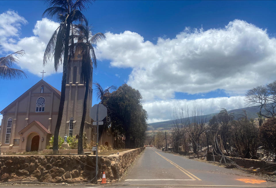 Pictures Of Lahaina Before And After Maui Wildfires