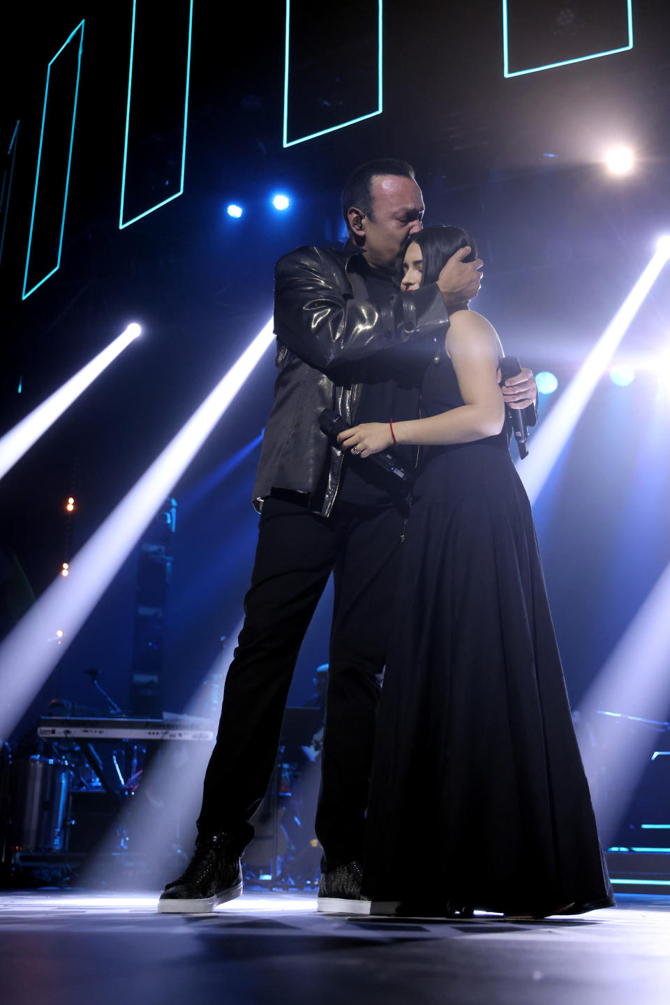 Pepe Aguilar ha protegido a su hija de los ataques. (Photo by John Parra/Getty Images for Latin Recording Academy)