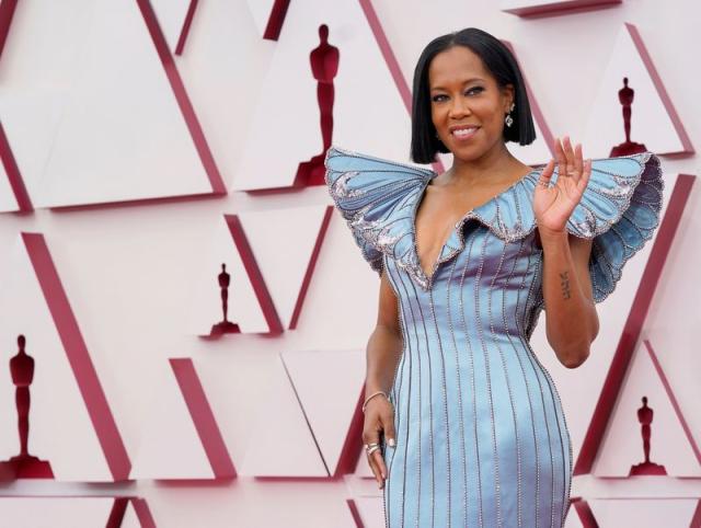 Regina King, Carey Mulligan, others step back onto Oscars red carpet