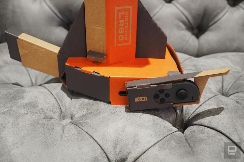 Nintendo VR headset and accessories