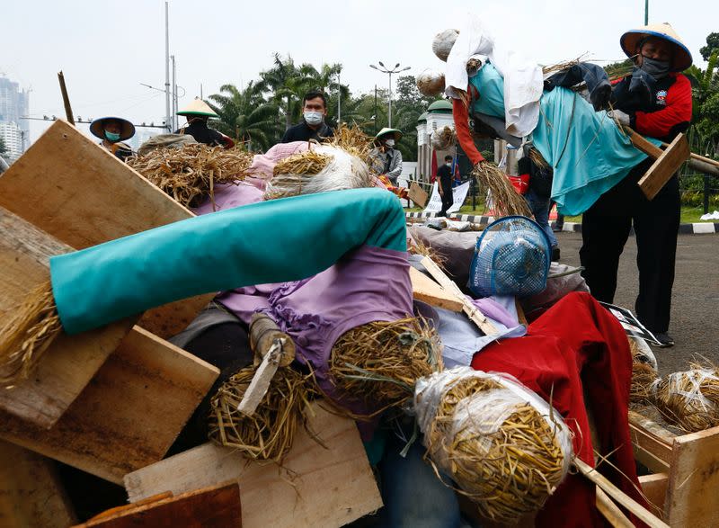 The outbreak of the coronavirus disease (COVID-19), in Jakarta