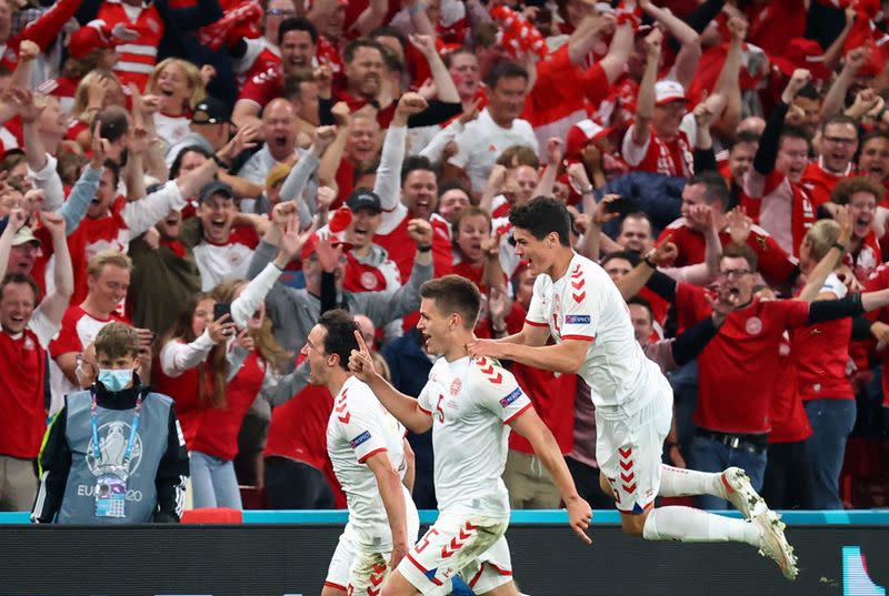 Euro 2020 - Group B - Russia v Denmark