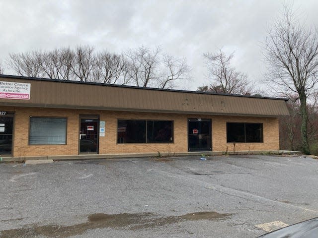 The Subway at 325 New Leicester Highway, along with other businesses in the retail strip, remained closed on March 6, 2024. Last year, a development confirmed plans to demolish the building and rebuild buildings for retail space, restaurants and a car wash.