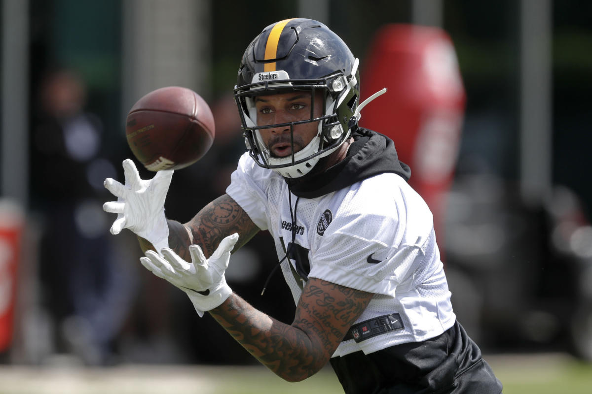 Former Michigan State WR waived by Pittsburgh Steelers 