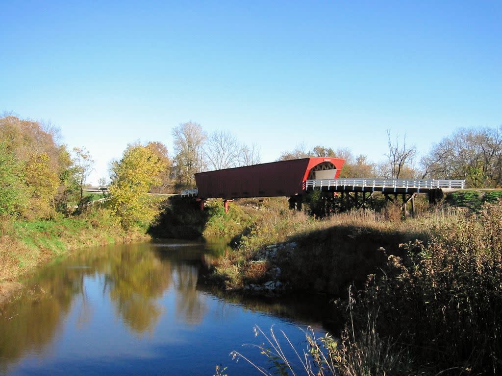 Iowa: Roseman Covered Bridge