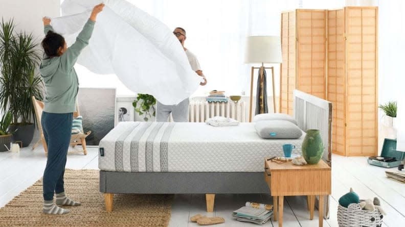 The Leesa Hybrid mattress provides the perfect balance of comfort and support.