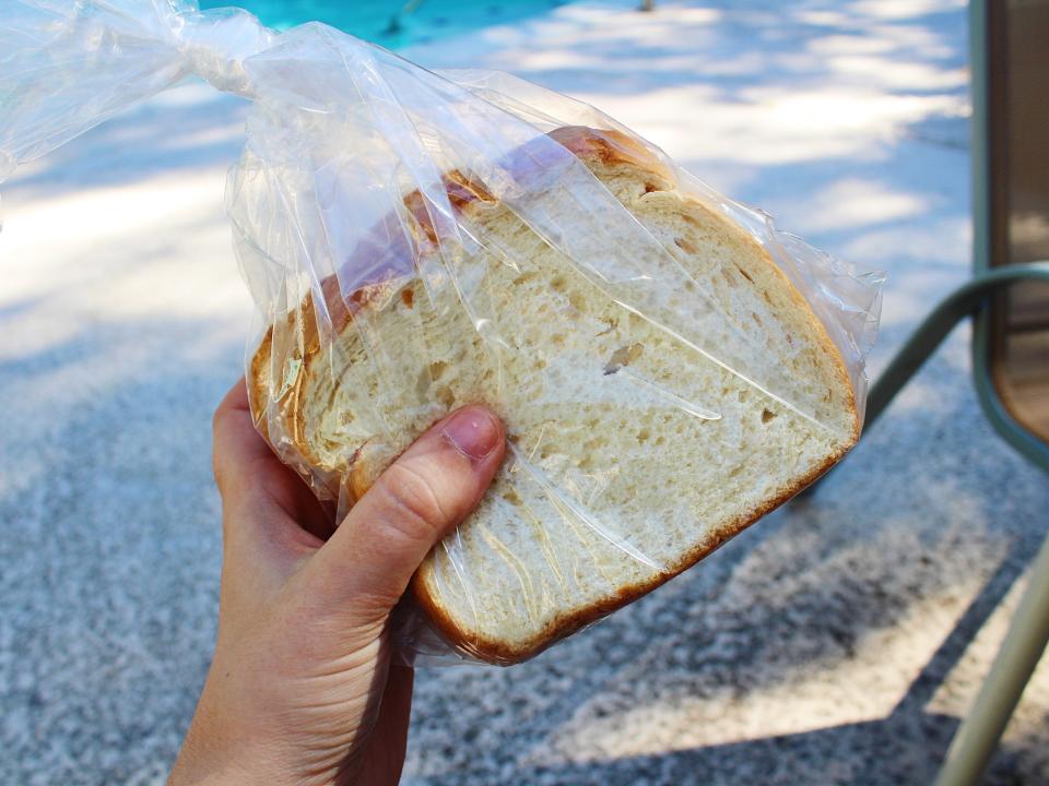 franklin barbecue austin texas bread