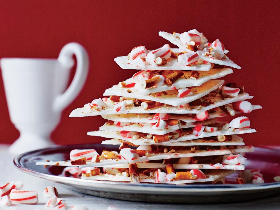 Peppermint-Pretzel Bark