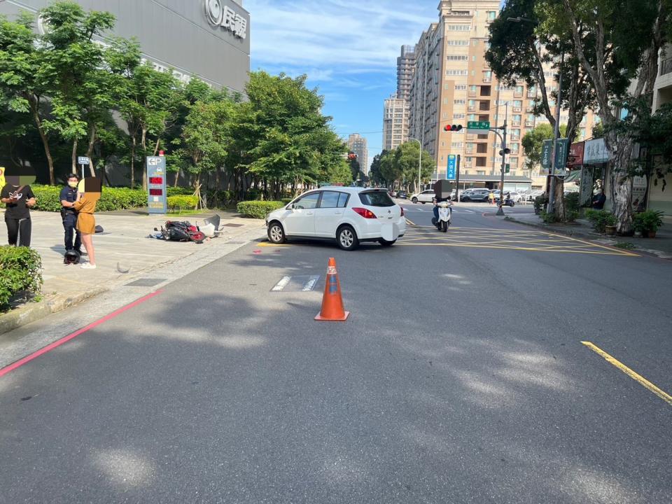 藝人王瞳上午駕車在林口和機車發生車禍，女騎士輕傷，全案正由警方調查釐清肇責。（翻攝畫面／中央社）