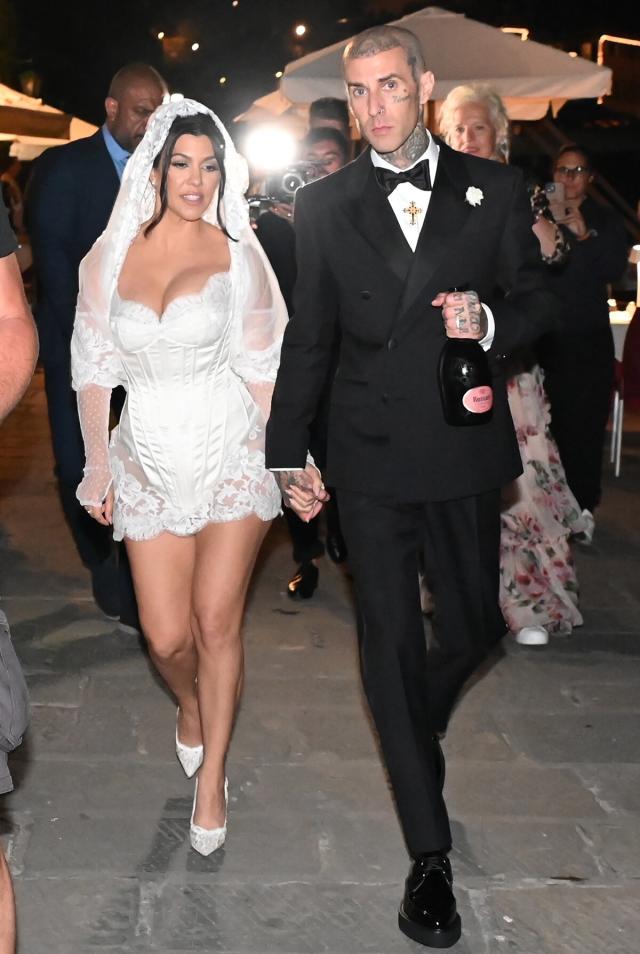 Kourtney&nbsp;Kardashian&nbsp;and Travis Barker get married in Portofino!