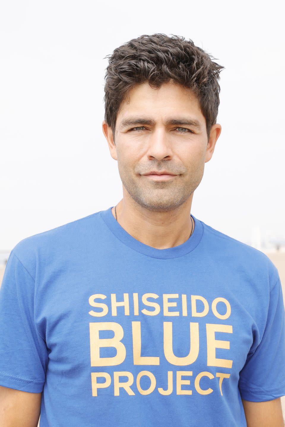 actorenvironmentalist adrian grenier hosts beach cleanup with world surf league pure and wildcoast hosted by shiseido blue project