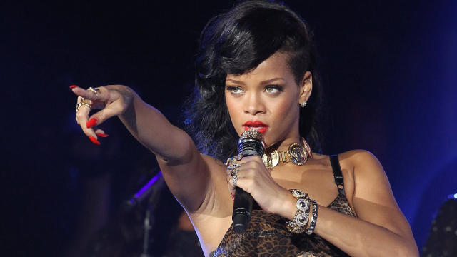 What Is Rihanna's Net Worth? How The Singer Became A Billionaire