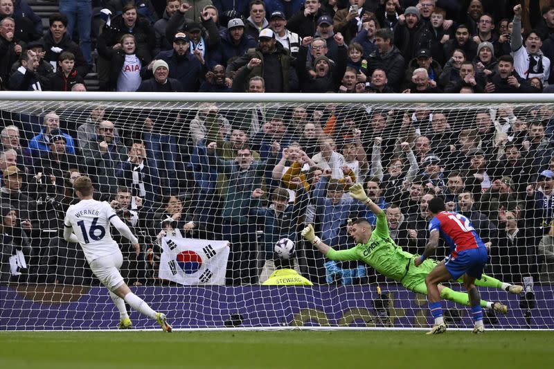 Premier League - Tottenham Hotspur v Crystal Palace