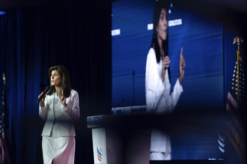 <cite>2024美國總統大選：共和黨參選人、美前駐聯合國大使海莉（Nikki Haley）6月27日在華府智庫美國企業研究所（AEI）針對未來美中政策發表演說。（AP）</cite>