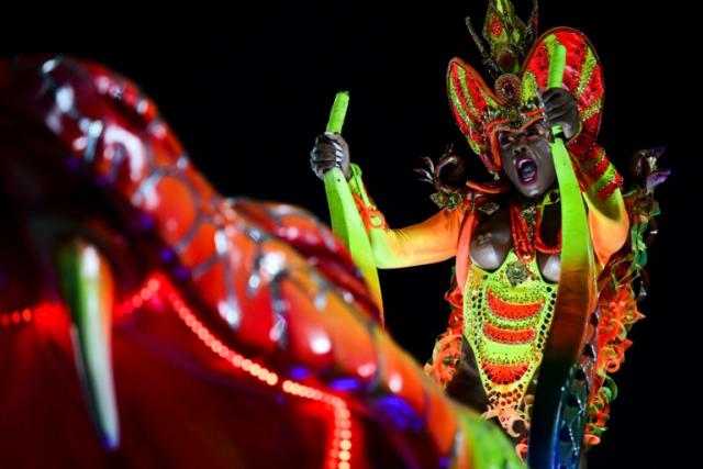 Rio Carnival 2024 in pictures: Brazilians celebrate in style - BBC