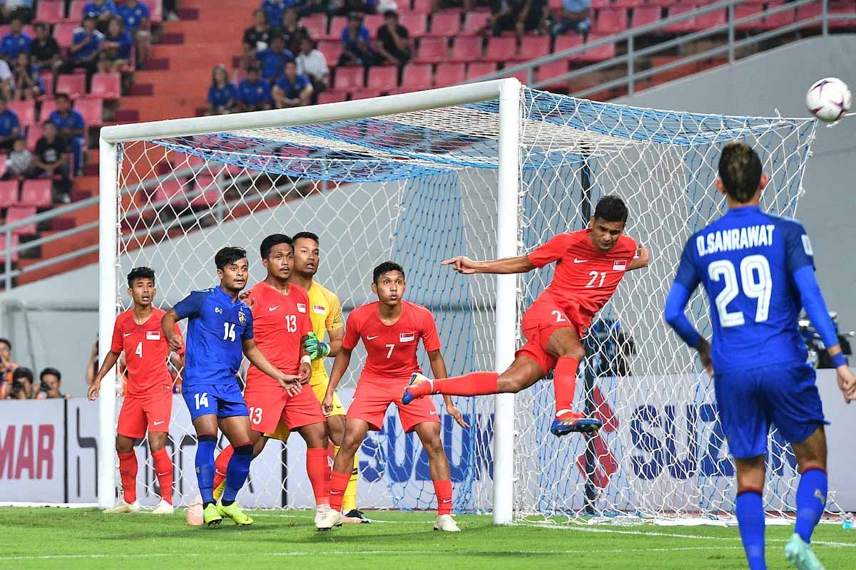 The Singapore national football team in action against Thailand in the AFF Suzuki Cup on 25 November, 2018 (PHOTO: AFF Suzuki Cup)