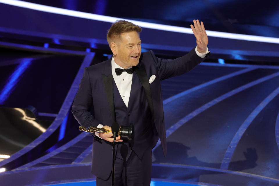 HOLLYWOOD, CALIFORNIA - MARCH 27: Kenneth Branagh accepts the Writing (Original Screenplay) award for ‘Belfast’ onstage during the 94th Annual Academy Awards at Dolby Theatre on March 27, 2022 in Hollywood, California. (Photo by Neilson Barnard/Getty Images)