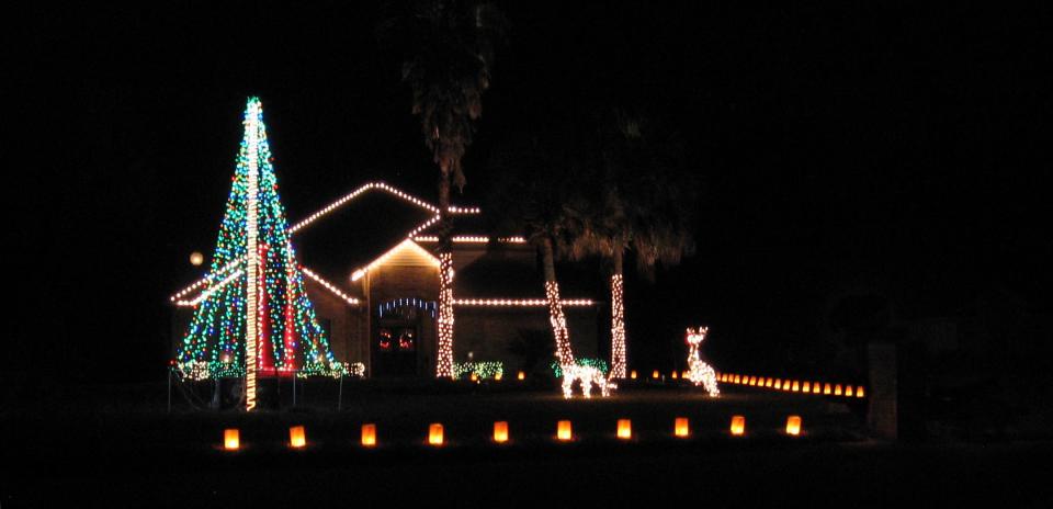 Ed Smith used nearly a half mile of extension cords on his light show.