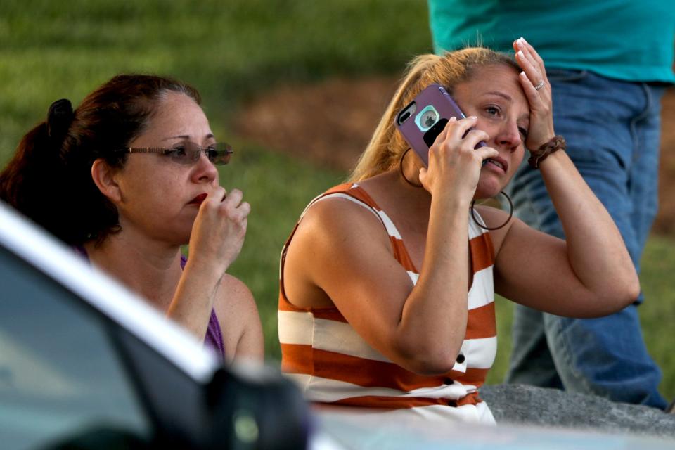 Shooting at UNC Charlotte Leaves At Least 2 Dead and 4 Injured 