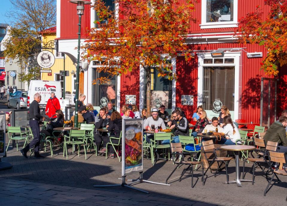 About 2,500 workers participated in two Icelandic trials that involved reducing the standard working week from 40 hours to 35 or 36 without reducing pay.