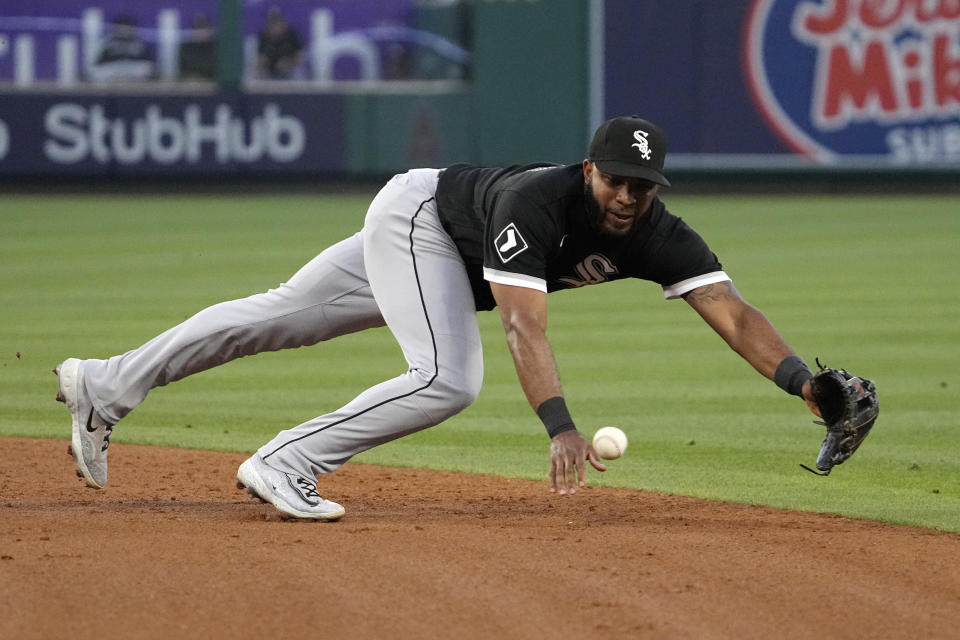 Chicago White Sox shortstop Elvis Andrus fields a ball hit by Los Angeles Angels' Brandon Drury during the fourth inning of a baseball game Tuesday, June 27, 2023, in Anaheim, Calif. Drury was thrown out at first on the play. (AP Photo/Mark J. Terrill)