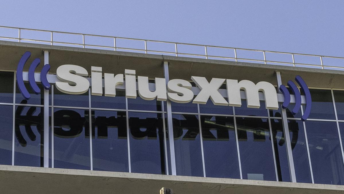 Sirius XM, father or mother Liberty Media entire merger, split-off