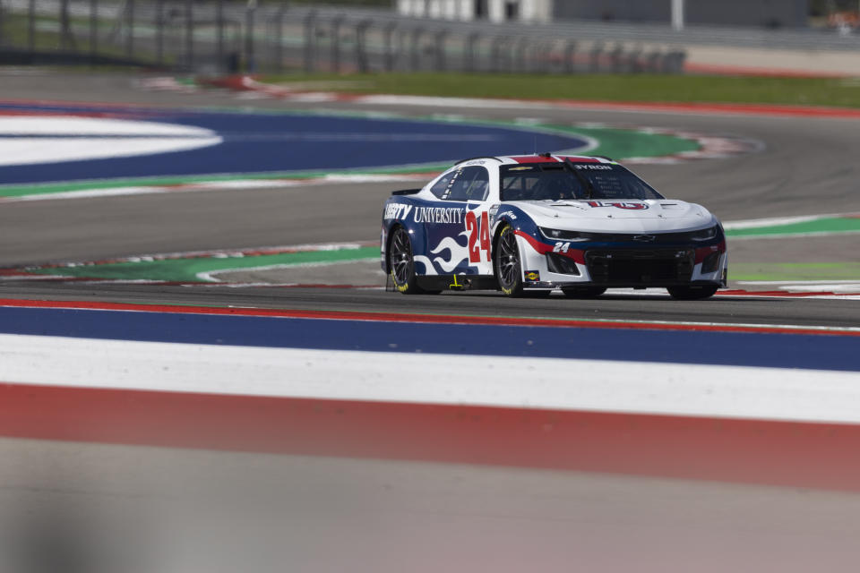 William Byron steers his car through Turn 5 during qualifying qualifying for the NASCAR Cup Series auto race at Circuit of the Americas, Saturday, March 25, 2023, in Austin, Texas. (AP Photo/Stephen Spillman)