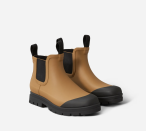 <p><a class="link " href="https://go.redirectingat.com?id=127X1599956&url=https%3A%2F%2Fwww.everlane.com%2Fproducts%2Fwomens-rain-boot-toffee%3Fcollection%3Dwomens-boots&sref=https%3A%2F%2Fwww.harpersbazaar.com%2Fuk%2Ffashion%2Fwhat-to-wear%2Fg35172401%2Fbest-wellies%2F" rel="nofollow noopener" target="_blank" data-ylk="slk:SHOP NOW;elm:context_link;itc:0;sec:content-canvas">SHOP NOW</a></p><p>A twist on a classic Chelsea boot, these toffee boots from Everlane have a slip-resistant sole and a cushioned insole for added comfort.</p><p>The Rain Boot, £71, <a href="https://go.redirectingat.com?id=127X1599956&url=https%3A%2F%2Fwww.everlane.com%2Fproducts%2Fwomens-rain-boot-toffee%3Fcollection%3Dwomens-boots&sref=https%3A%2F%2Fwww.harpersbazaar.com%2Fuk%2Ffashion%2Fwhat-to-wear%2Fg35172401%2Fbest-wellies%2F" rel="nofollow noopener" target="_blank" data-ylk="slk:Everlane;elm:context_link;itc:0;sec:content-canvas" class="link ">Everlane</a></p>