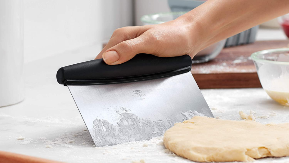 Gifts for bakers: OXO Good Grips Multi-Purpose Scraper