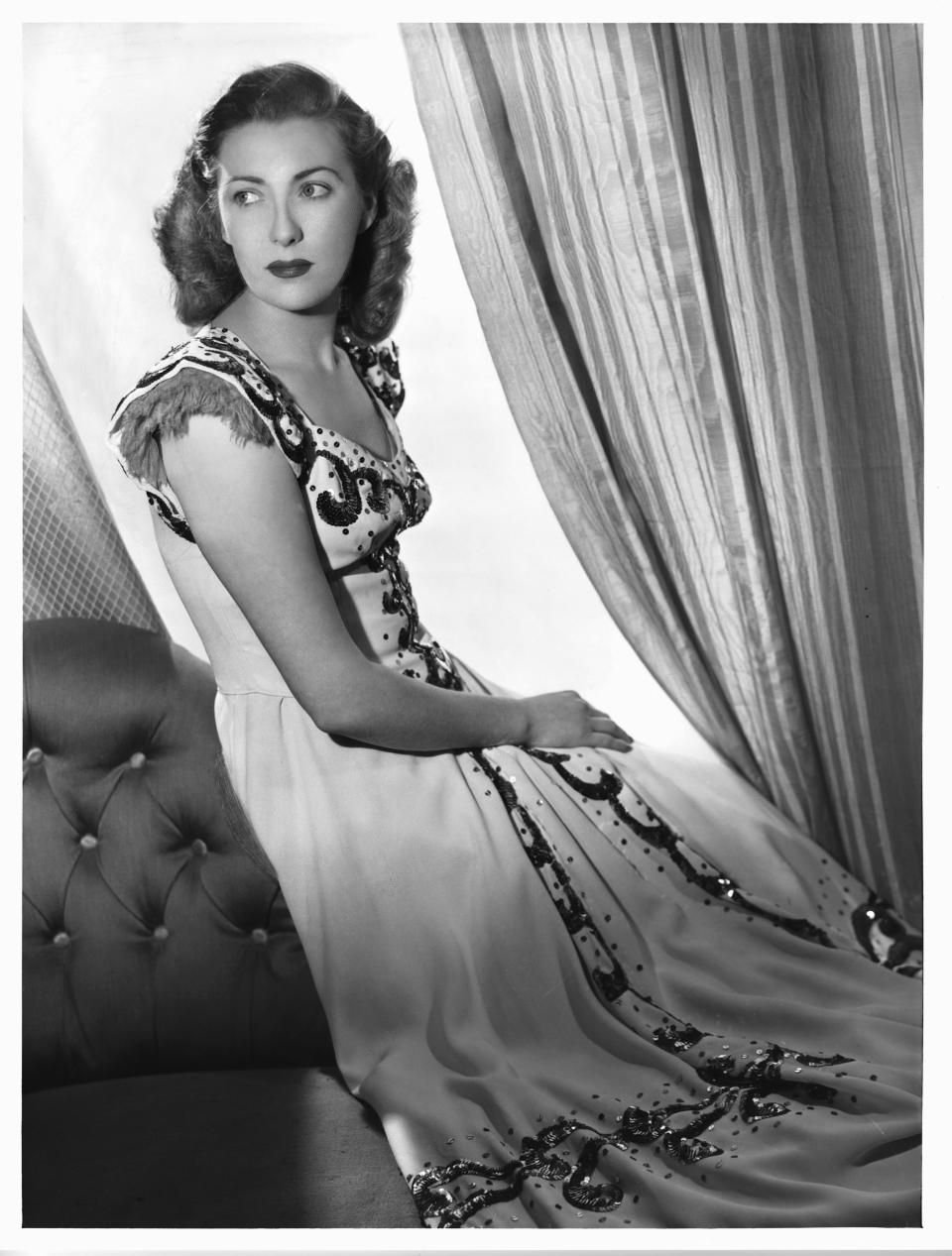 Vera Lynn pictured in the 1940s.