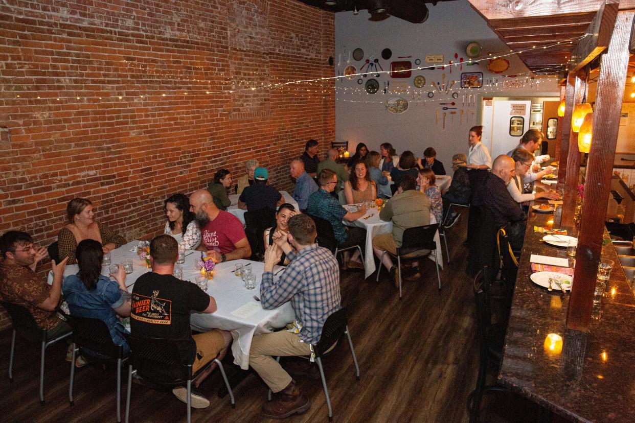 The Eat Crow Supper Club hosts a dinner in May at Indy Commons in Independence.