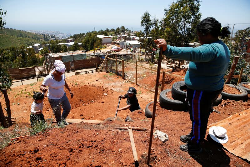 Deadly Chile shantytown fire reflects struggle to handle migrant boom