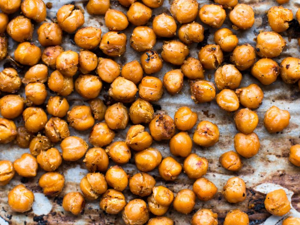 tray of spiced roasted chickpeas in a single layer