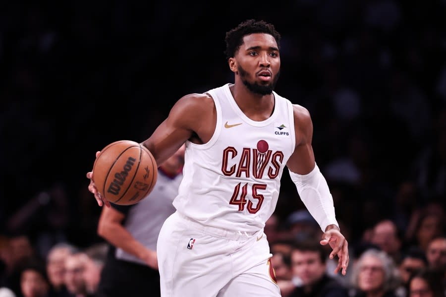 NEW YORK, NEW YORK – OCTOBER 25: Donovan Mitchell #45 of the Cleveland Cavaliers brings the ball up the court during the fourth quarter of the game against the Brooklyn Nets at Barclays Center on October 25, 2023 in New York City. NOTE TO USER: User expressly acknowledges and agrees that, by downloading and or using this photograph, User is consenting to the terms and conditions of the Getty Images License Agreement. (Photo by Dustin Satloff/Getty Images)