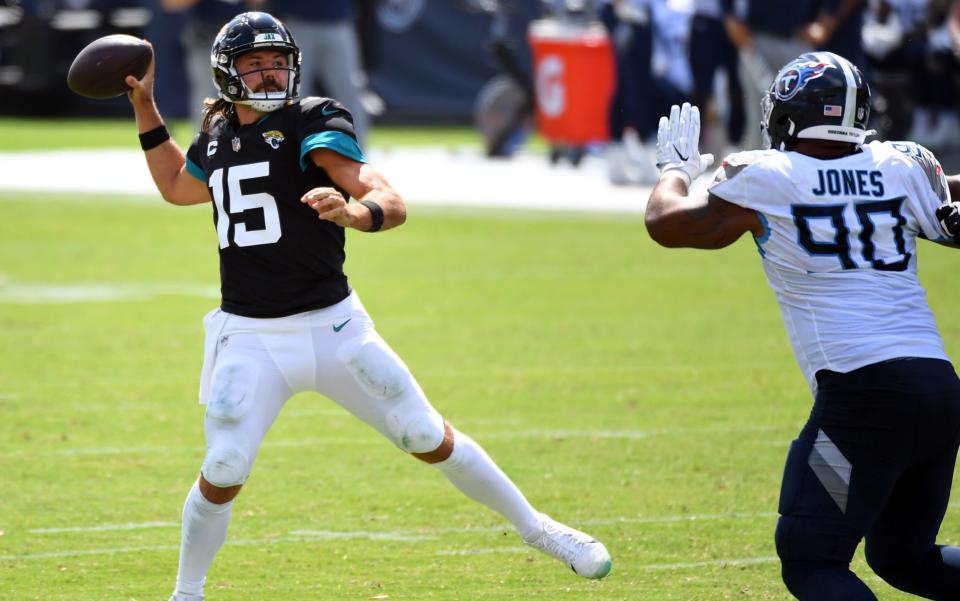 Jacksonville Jaguars quarterback Gardner Minshew (15) attempts a pass during the first half against the Tennessee Titans at Nissan Stadium. - Christopher Hanewinckel-USA TODAY Sports