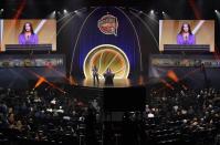 NBA: Naismith Memorial Basketball Hall of Fame-Enshrinement