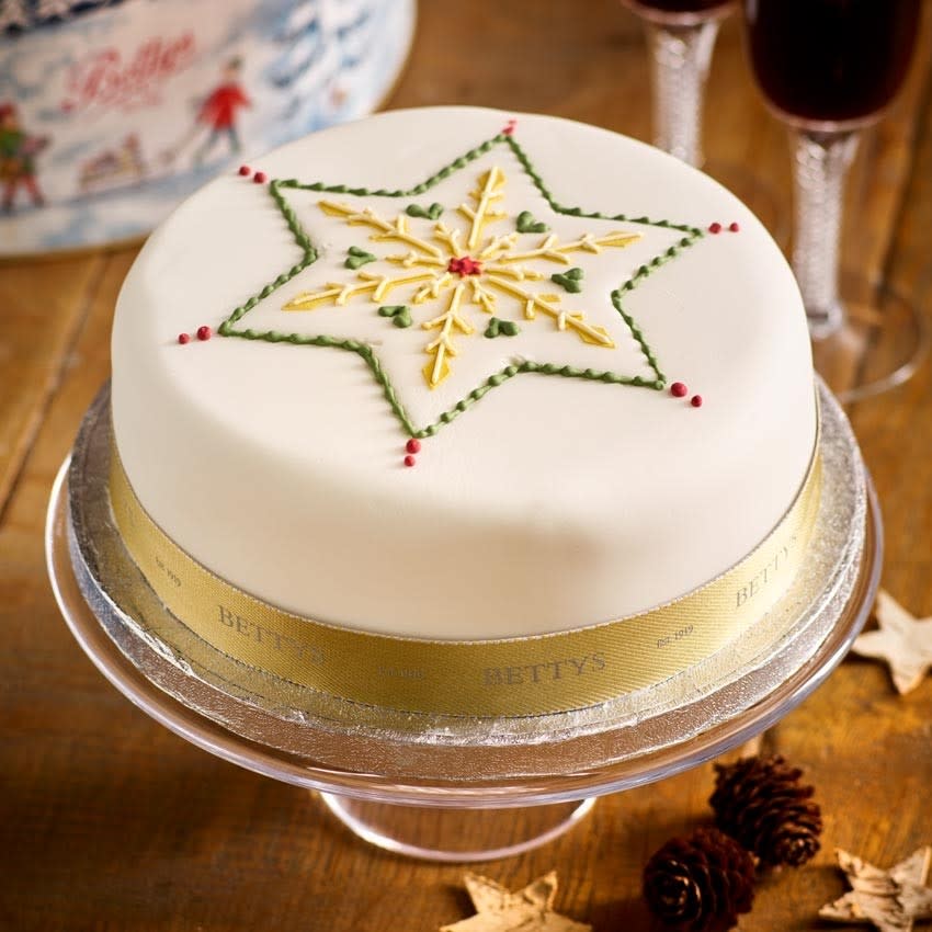 Bettys came out on top in the Christmas cake category (Bettys)