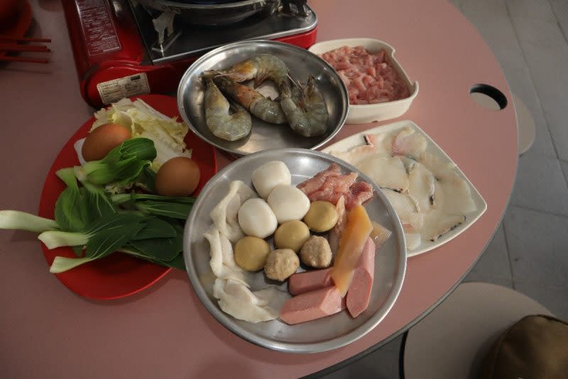 ah pang steamboat seafood - steamboat ingredients closeup